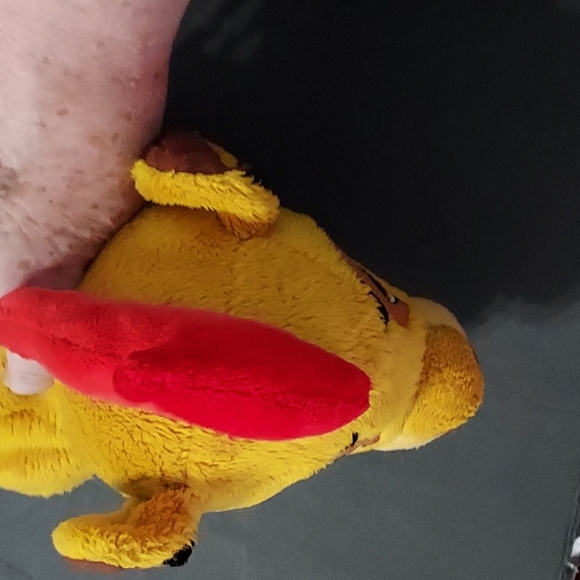 Simba Lion King Stuffed Animal. 13 in.Wx14in.H.GUC. - Picture 4 of 7